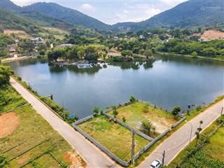 Chủ cần bán gấp lô đất 2 mặt tiền wiu hồ giá rẻ cho ndt