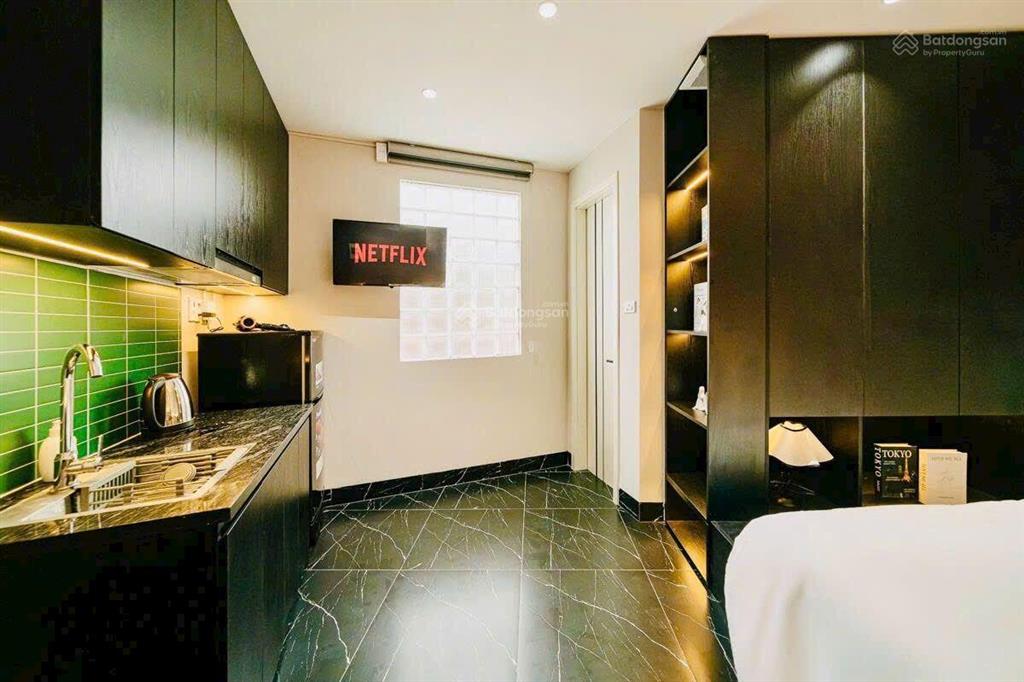 Apartment hồ tây  28 phòng studio  dòng tiền 130tr/tháng  3 mặt thoáng  view hồ hồng hà lộng