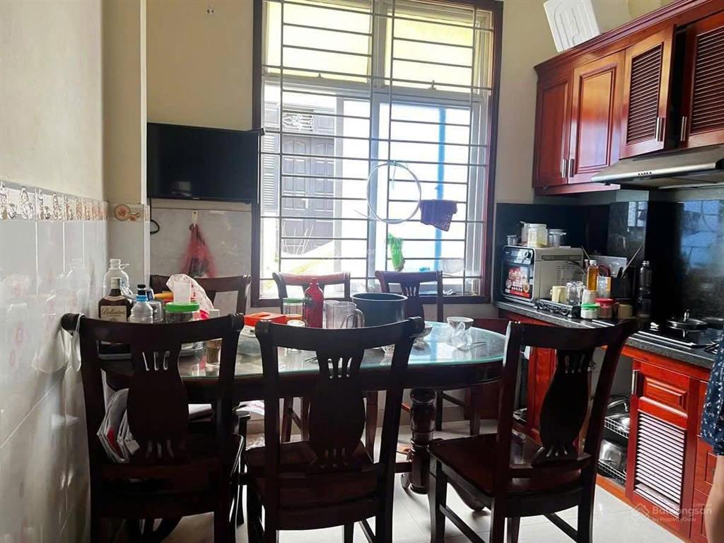 Bán nhanh nhà trần cung 33/37m2, 4 tầng, mt 3m, giá 9.87 tỷ tại cầu giấy, hà nội.