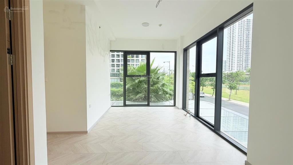 Bán duplex tại masteri centre point căn góc mặt sảnh, 17,5 tỷ vnd, 144m2, giá tốt trên thị trường