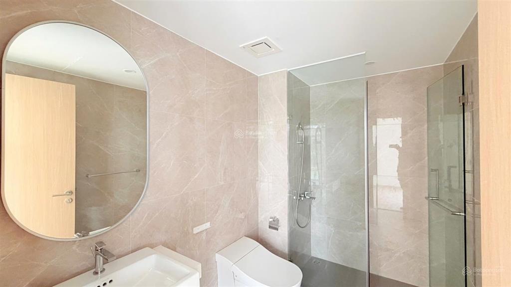 Bán shophouse mặt sảnh 2 mặt tiền tại masteri centre point, 17,5 tỷ, 144m2 bao đẹp tốt