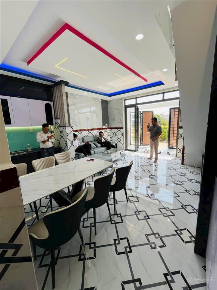 Bán nhà riêng tại đt 824, mỹ hạnh nam, đức hòa, 2,58 tỷ, 110m2, view đẹp, chính chủ