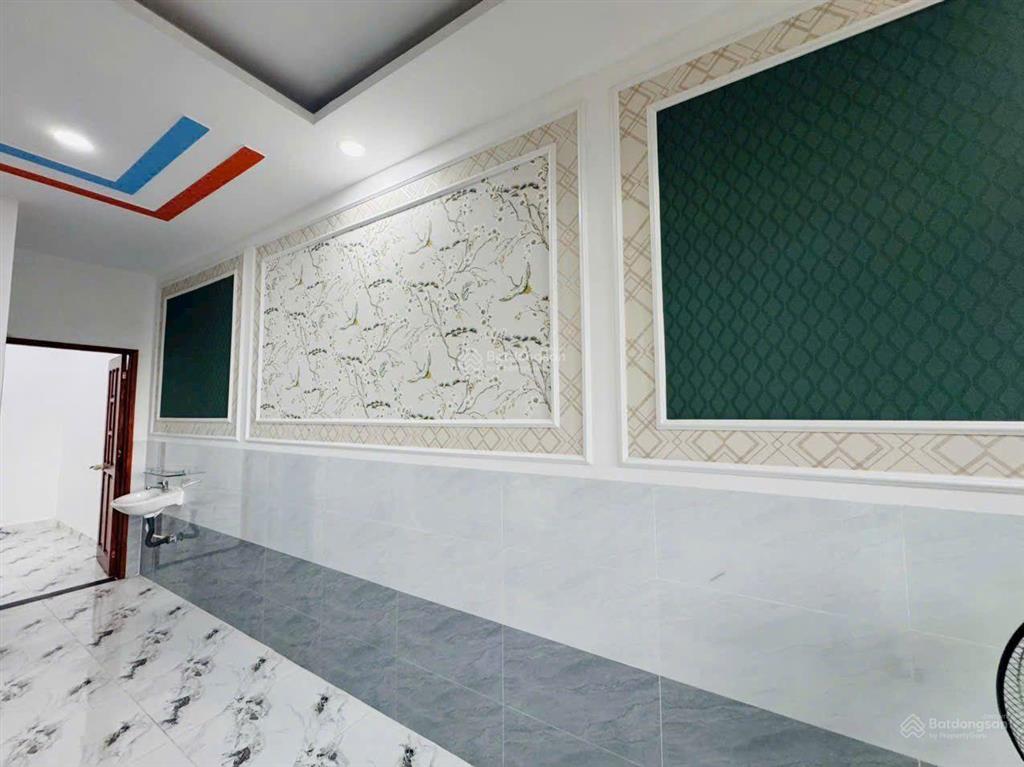 Bán gấp nhà mặt phố tại đt 824, dt 69m2, giá 975 triệu vnd