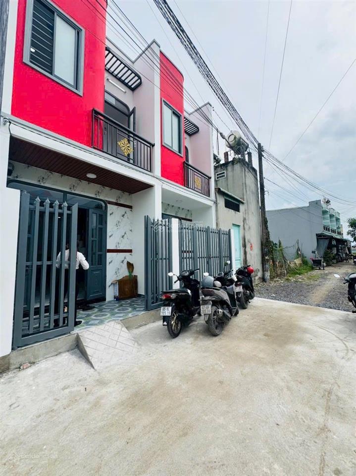 Bán nhà mặt phố đẹp tại đt 824, mỹ hạnh nam, đức hòa, long an, 995 triệu, 69m2