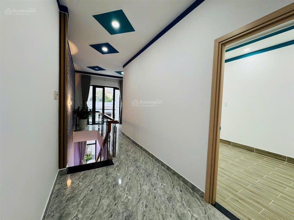 Bán nhà mặt ngõ tại đường đt 824, xã mỹ hạnh nam, huyện đức hòa giá cực chất 3,5 tỷ, 100m2