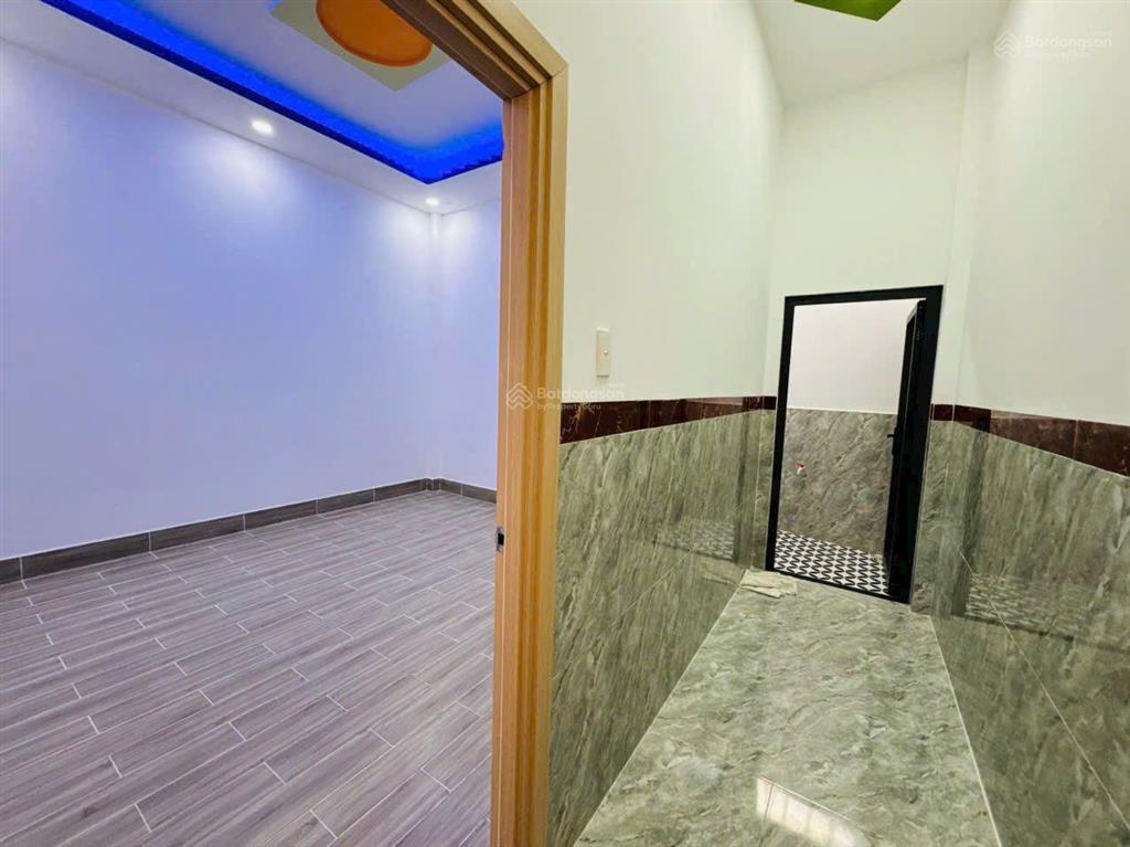 Bán nhà mặt ngõ tại đường đt 824, xã mỹ hạnh nam, huyện đức hòa giá cực chất 3,5 tỷ, 100m2