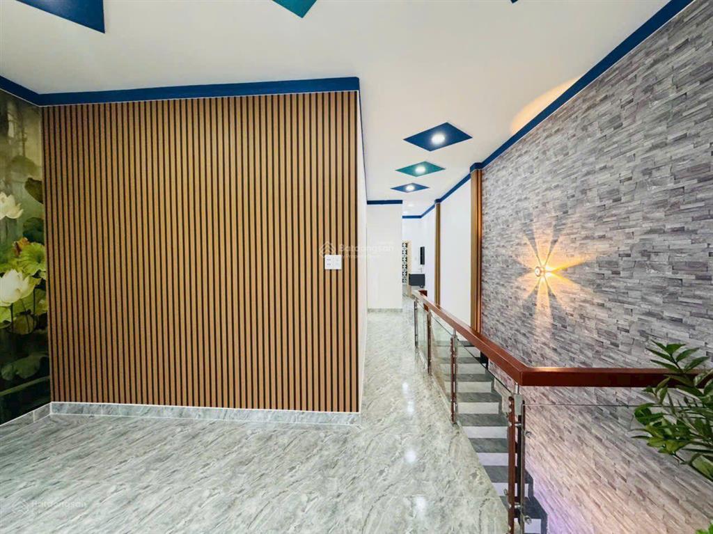 Bán nhà mặt ngõ tại đường đt 824, xã mỹ hạnh nam, huyện đức hòa giá cực chất 3,5 tỷ, 100m2