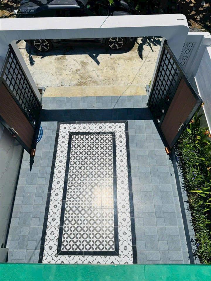 Bán nhà mặt ngõ tại đt 824, 2,599 tỷ, 140m2, giá tốt