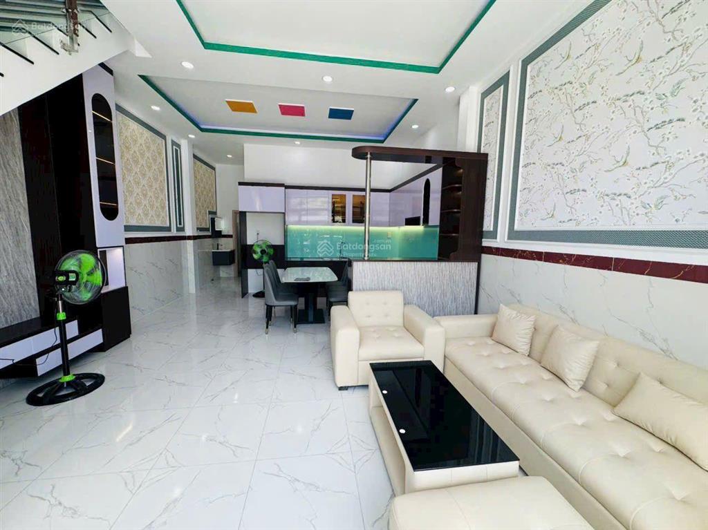 Bán nhà mặt ngõ tại đt 824, 2,599 tỷ, 140m2, giá tốt