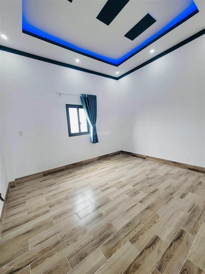 Cần bán nhà gấp ngộp lắm rồi anh chị ơi