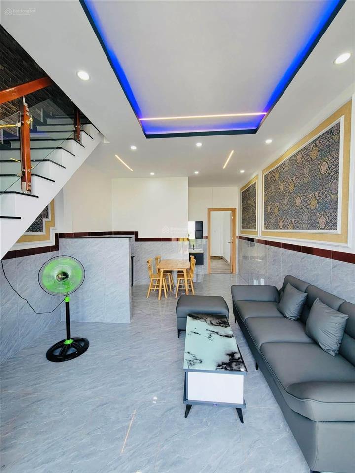 Cần bán nhà gấp ngộp lắm rồi anh chị ơi