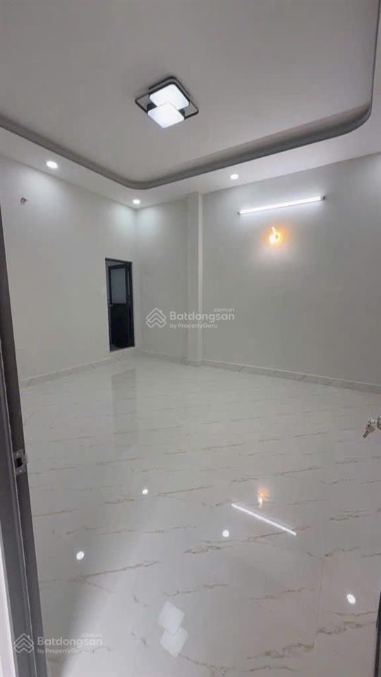 Chính chủ bán nhà hxh nguyễn kiệm, p4 phú nhuận  4 tầng (6,45x13.7) cn=92.6 m2   0971 291 ***