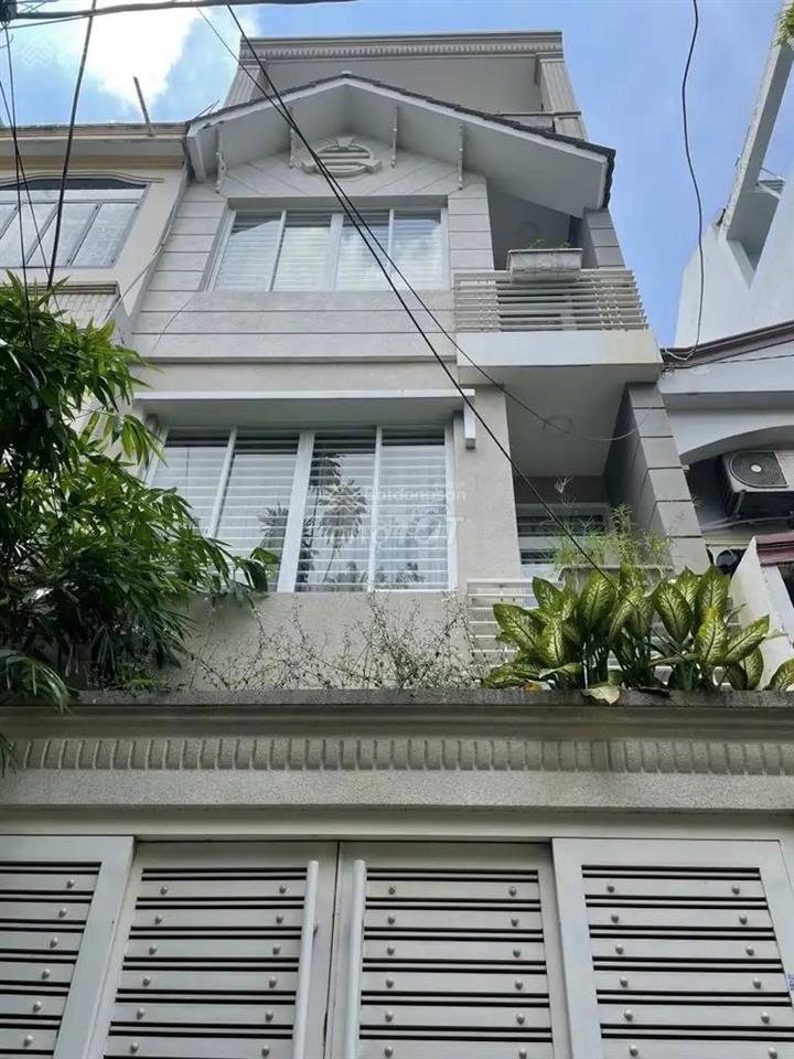 Nhà hẻm đường nguyễn đình chính, phường 15 phú nhuận