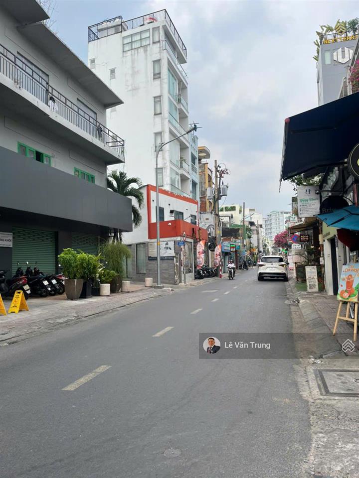Siêu phẩm! mặt tiền nguyễn trọng tuyển 3 tầng st sổ hồng giao ngay mr trung 0971 291 ***