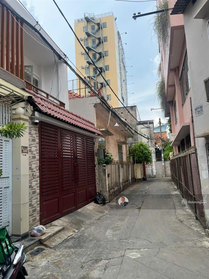 Chính chủ bán gấp! hxh nguyễn kiệm, p9 phú nhuận  2 tầng (4,7x17,8) cn  82 m2   0971 291 ***