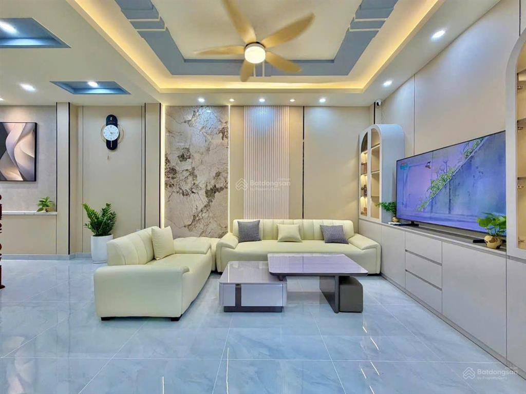 Nhà hẻm đường thích quảng đức p9 pn