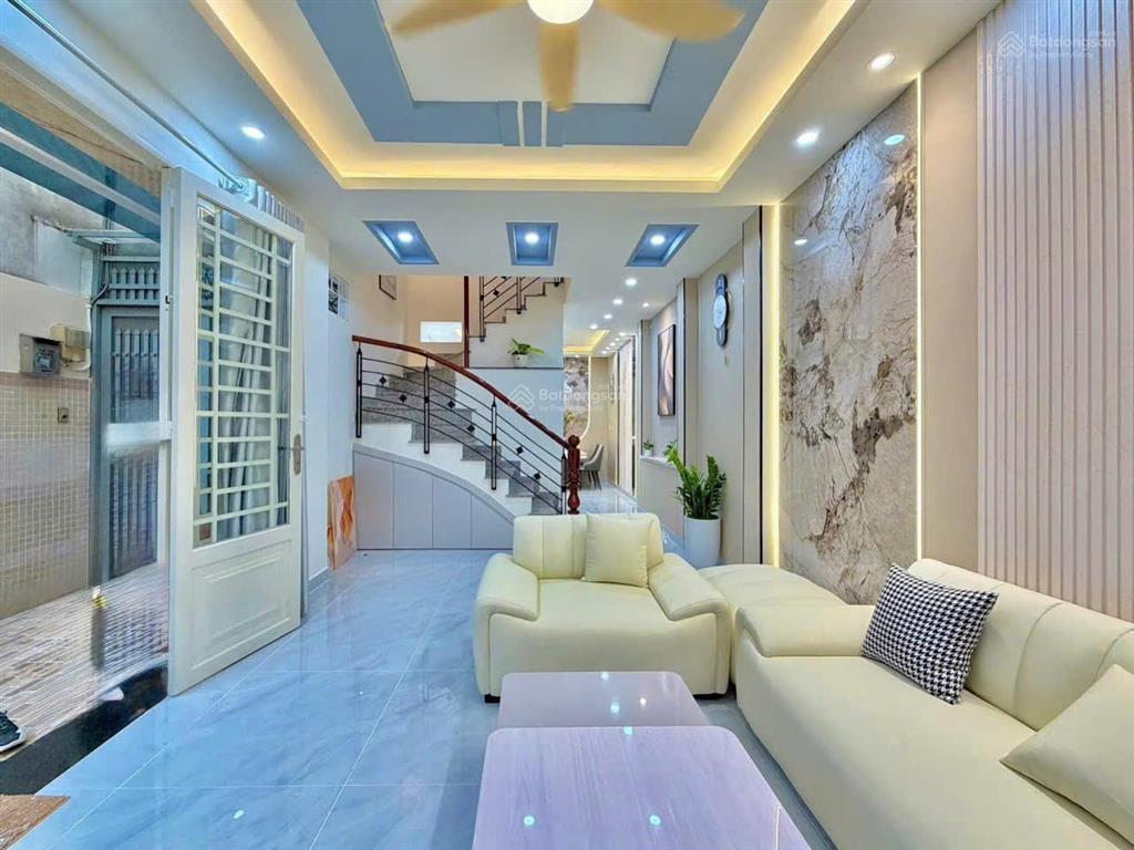 Nhà hẻm đường thích quảng đức p9 pn