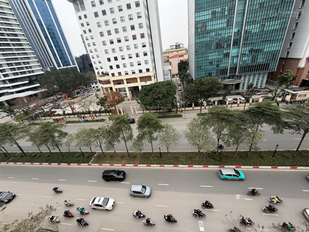 Bán nhanh mặt phố liễu giai, ba đình  110m2 x 9t mới, mt khủng 11m dt hơn 2 tỷ/năm