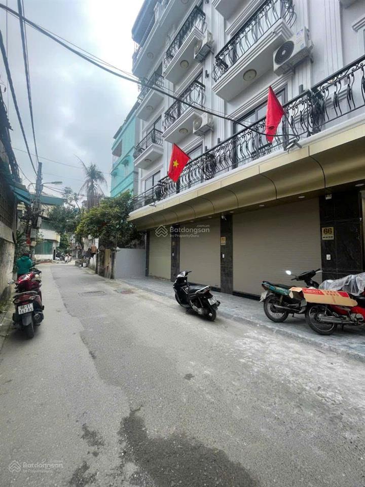 Nhà đẹp phố tân mai, 160m2 x 5t mt 5m oto tránh, ngõ thông gần hồ 24.5 tỷ