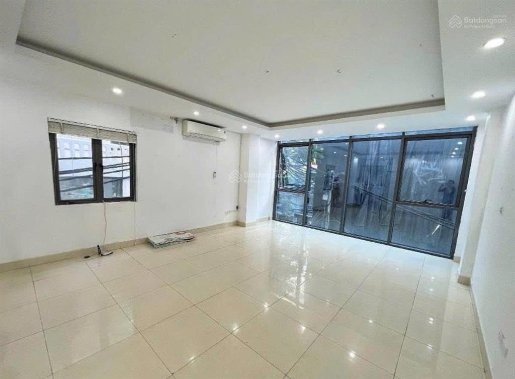 Hơn 20 tỷ  mặt phố nguyễn văn tuyết, đống đa, 50m² x 6t mt khủng 5m lô góc kinh doanh đỉnh