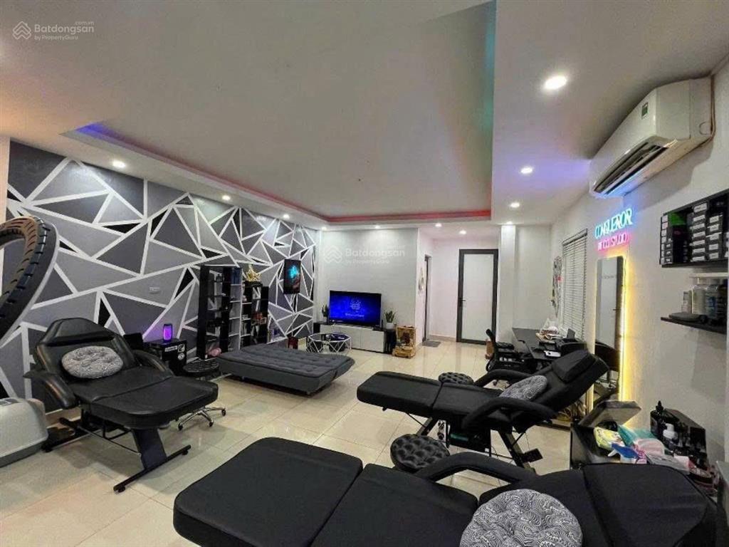 Hơn 20 tỷ  mặt phố nguyễn văn tuyết, đống đa, 50m² x 6t mt khủng 5m lô góc kinh doanh đỉnh