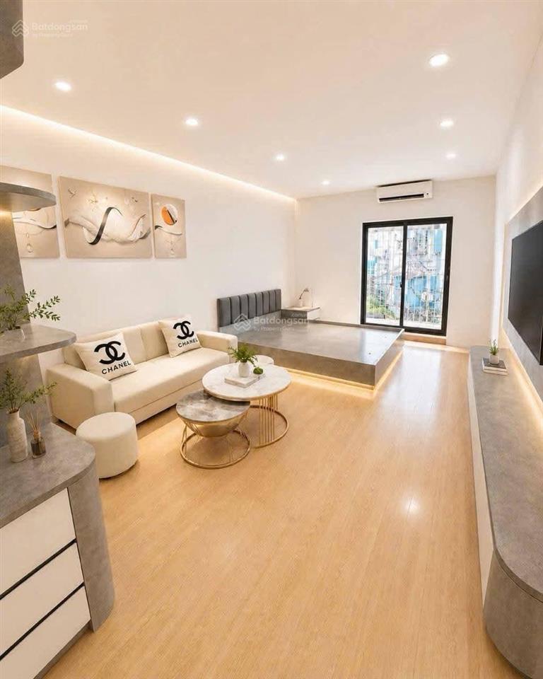 Bán nhà tân mai, hoàng mai, sổ đỏ chính chủ 24m2, thực tế 46m2 nhỉnh 2 tỷ