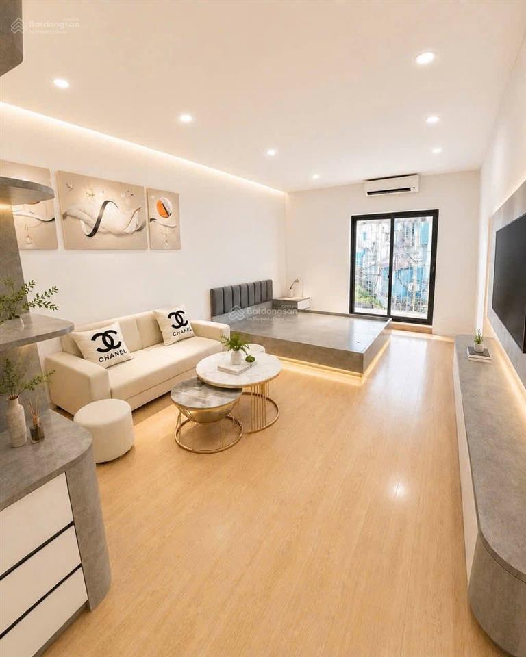 Bán nhà tân mai, hoàng mai, sổ đỏ chính chủ 24m2, thực tế 46m2 nhỉnh 2 tỷ
