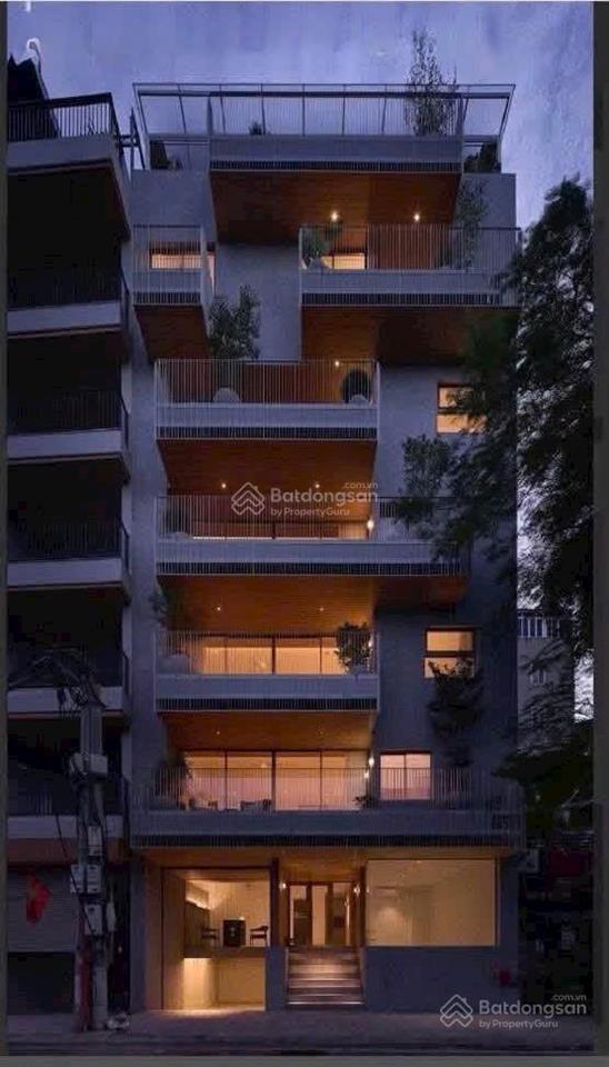 Vvip! toà nhà mặt phố quảng khánh  view hồ tây  khu vực tây nhiều hơn ta 110 x 9t