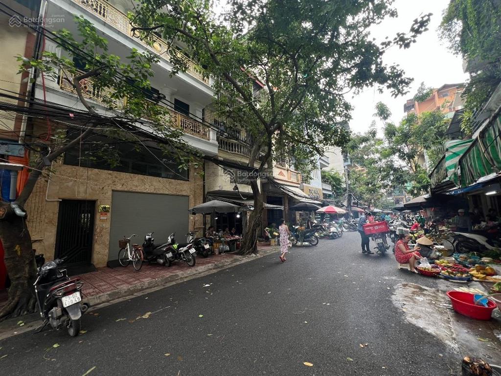 Bán nhà mặt phố yên bái ngay phố huế 220m2  mặt tiền 11m, giá 72.8 tỷ có thương lượng