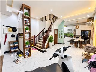 Phân lô hoàng cầu, đống đa, gara ô tô, kinh doanh tốt, 54m2 mặt tiền 5m nhỉnh 16 tỷ