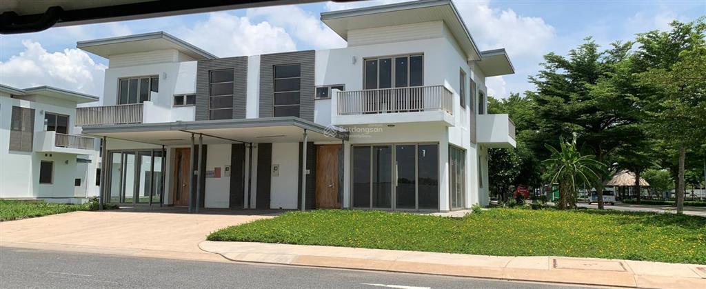 Chính chủ biệt thự zone 5 320m2 có sổ hồng 20 tỷ bao thuế phí