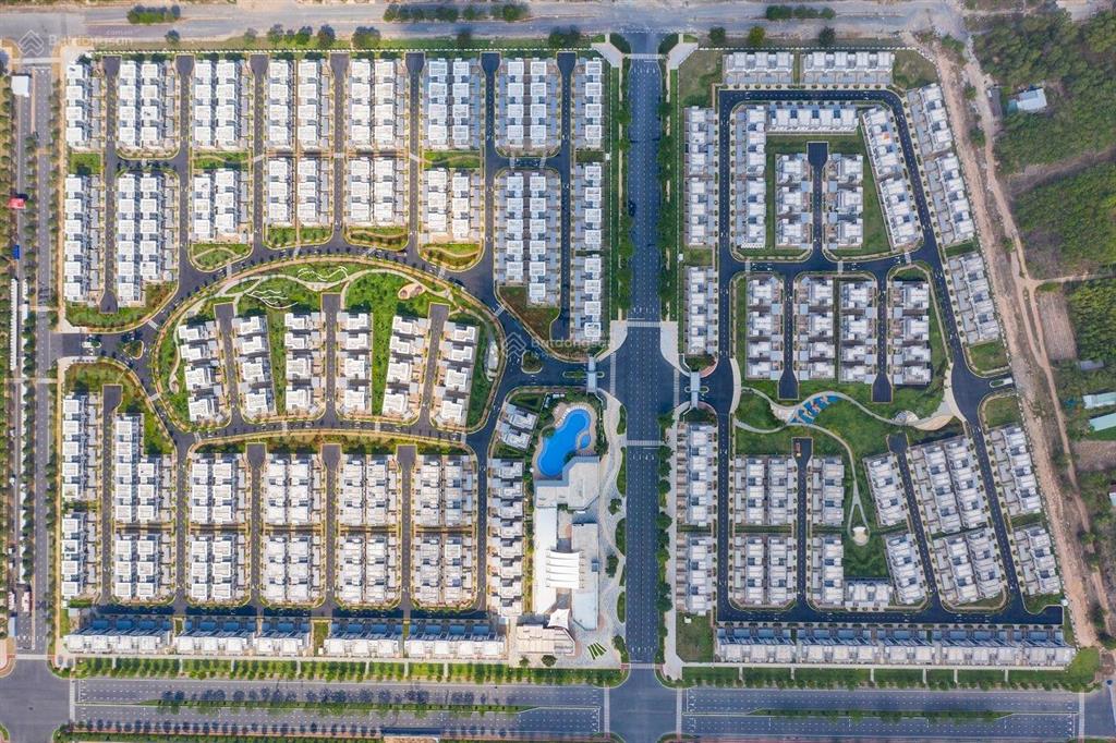 Chính chủ bán nhanh nhà phố góc swanpark 6,9 tỷ 3 mặt thoáng gần công viên