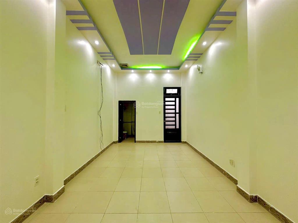 Bán nhà riêng tại chợ, liên khu 56, bình hưng hòa b, 5,8 tỷ, 65,8 m2, hàng hiếm!