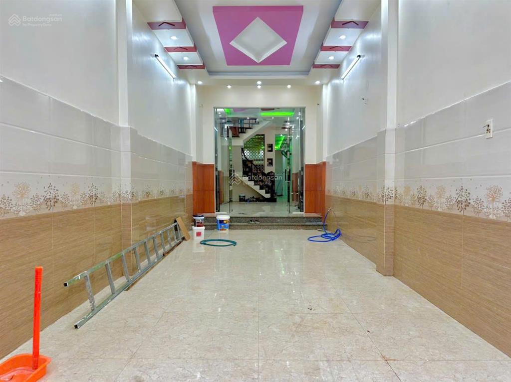Bán nhà riêng tại chợ, liên khu 56, bình hưng hòa b, 5,8 tỷ, 65,8 m2, hàng hiếm!