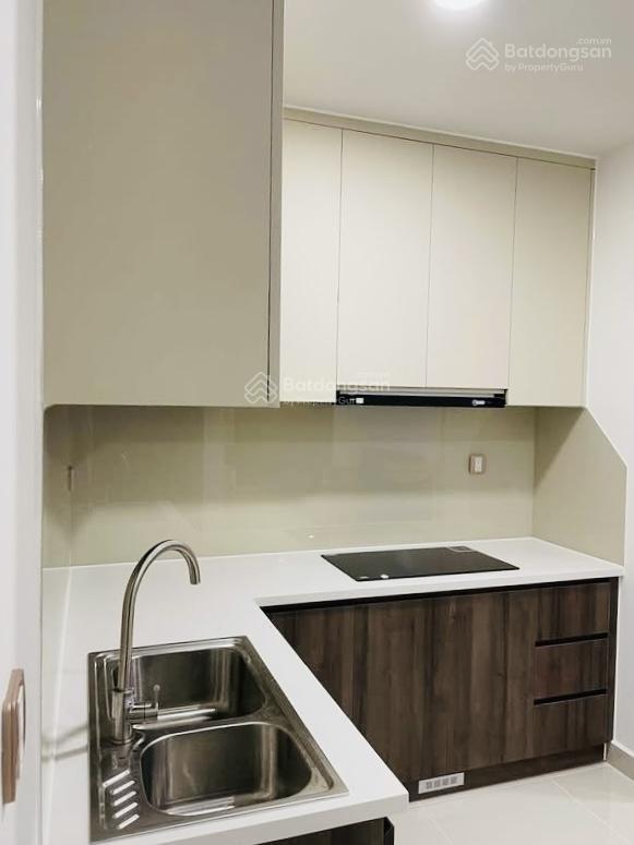 Cho thuê căn hộ 3pn 75m2 chính chủ ,full nói thất, hướng đông nam ,liền kề phú mỹ hưng , 14tr/t