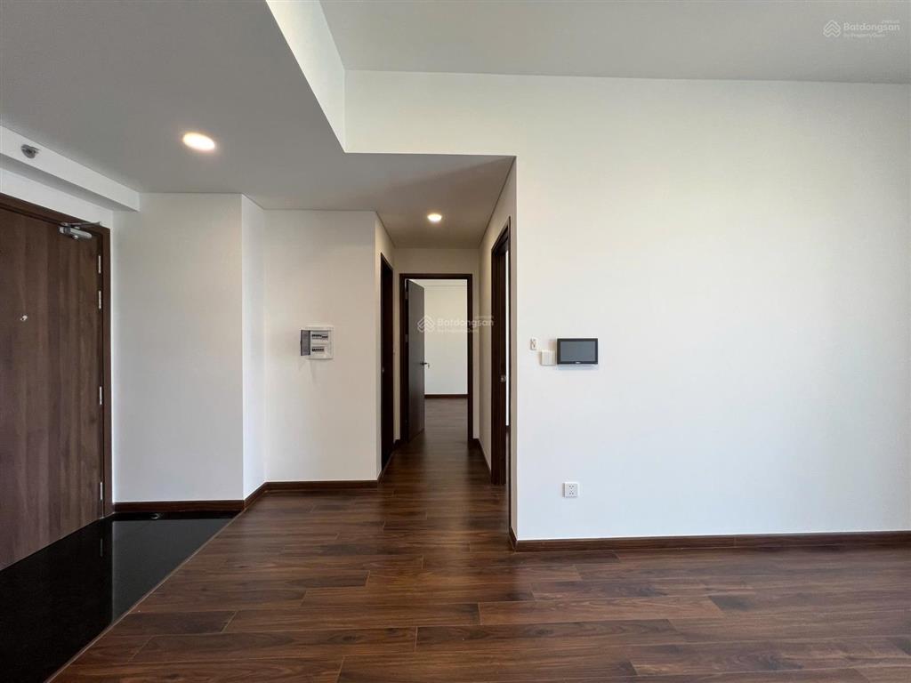 Chủ nhà kẹt tiền cần bán gấp căn fp1 99m2 3pn sổ sẵn ,nhận nhà ở ngay,có thương lượng mạnh