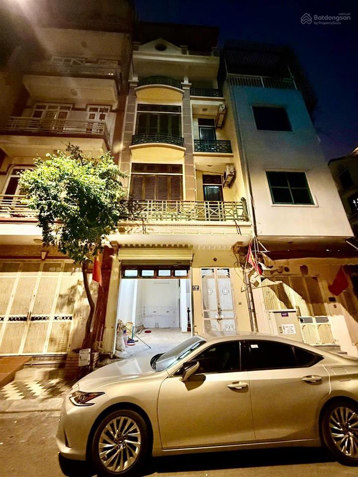 Cho thuê nhà riêng 4 tầng tại ngõ 152 võ chí công, tây hồ sơn mới toàn bộ chỉ 20tr/th