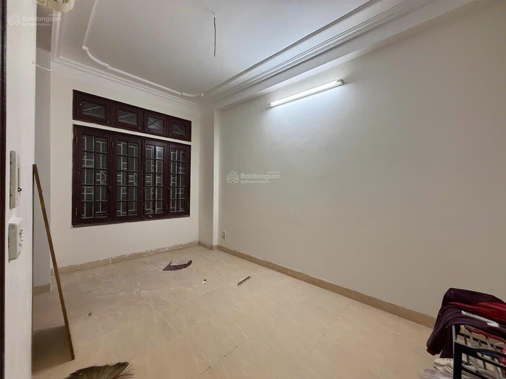 Cho thuê nhà riêng 4 tầng tại ngõ 152 võ chí công, tây hồ sơn mới toàn bộ chỉ 20tr/th