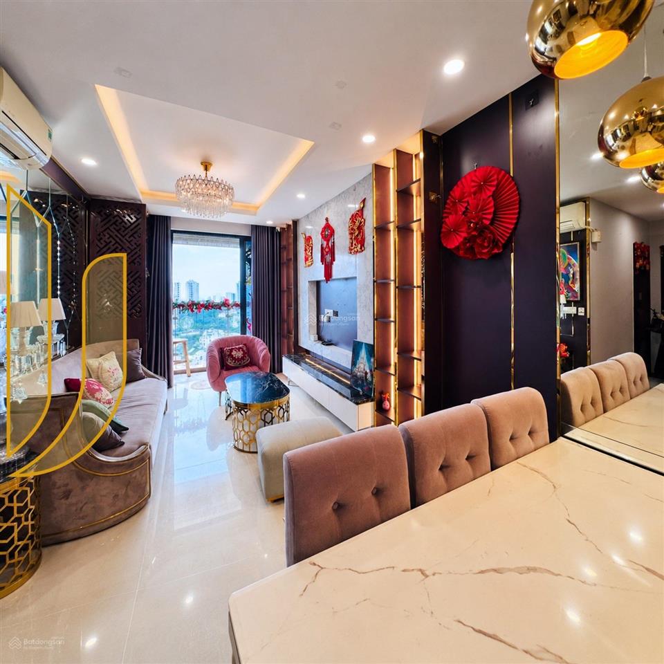 Hiếm có giá tốt] one verandah 2 phòng ngủ giá cực tốt layout đẹp giá chỉ 7.75 tỷ |  0983 847 ***