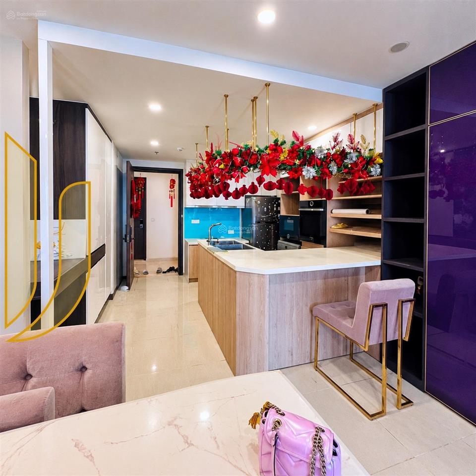 Hiếm có giá tốt] one verandah 2 phòng ngủ giá cực tốt layout đẹp giá chỉ 7.75 tỷ |  0983 847 ***