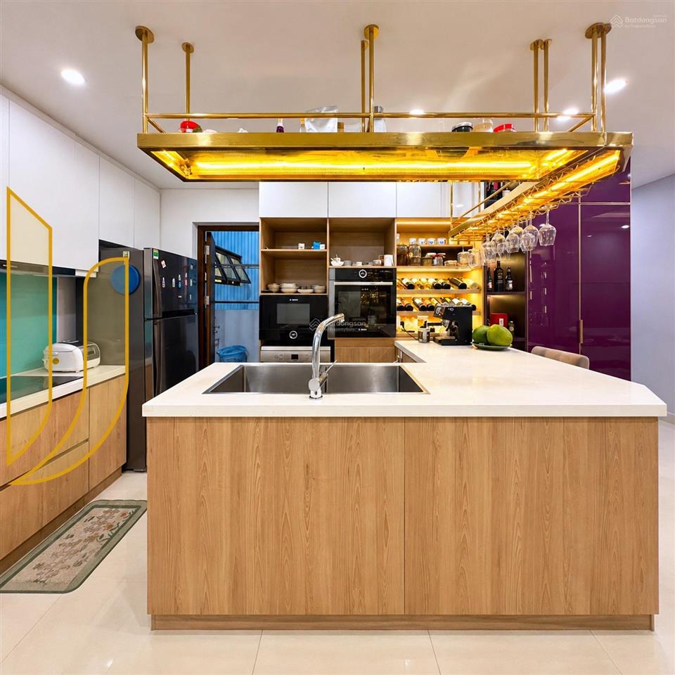 Hiếm có giá tốt] one verandah 2 phòng ngủ giá cực tốt layout đẹp giá chỉ 7.75 tỷ |  0983 847 ***