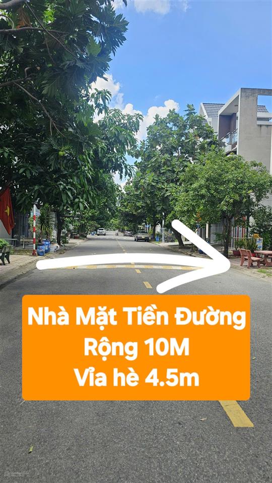 Cần bán nhà mặt tiền trong khu quảng trường xanh  green square (big c dĩ an)