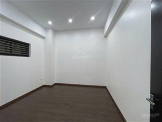 Chính chủ bán nhà 6 tầng đường võ chí công, nghĩa đô, cầu giấy giá cực tốt.  0988 327 ***