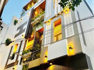 Bán gấp khách sạn 27 phòng gần k300, dòng tiền 250tr/tháng, hầm 6 tầng giá đầu tư chỉ 32 tỷ