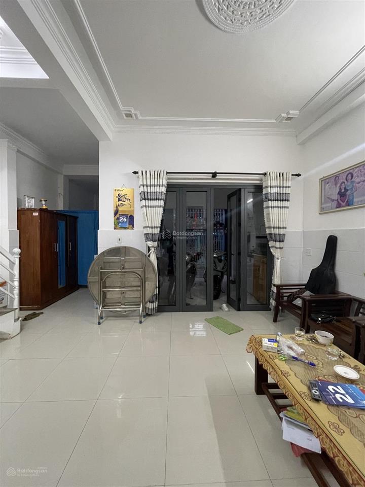 Nhà đẹp kiên cố 2 tầng gần biển k3m trương định sơn trà đà nẵng