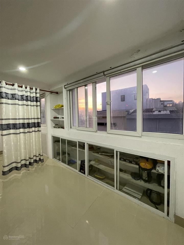Nhà đẹp kiên cố 2 tầng gần biển k3m trương định sơn trà đà nẵng