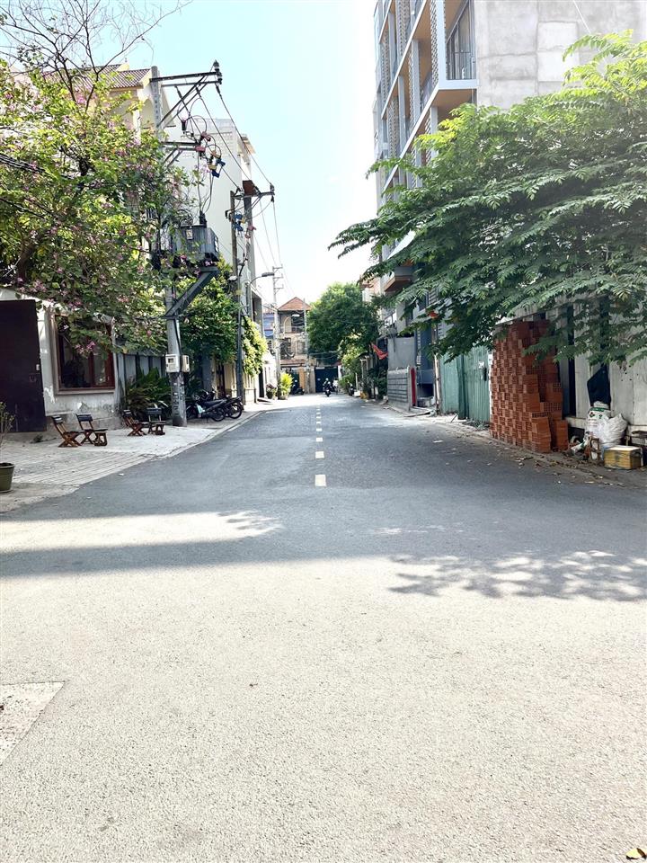 Căn nhà mt nguyễn bá huân dưới 30 tỷ  3 bài toán đều giải được