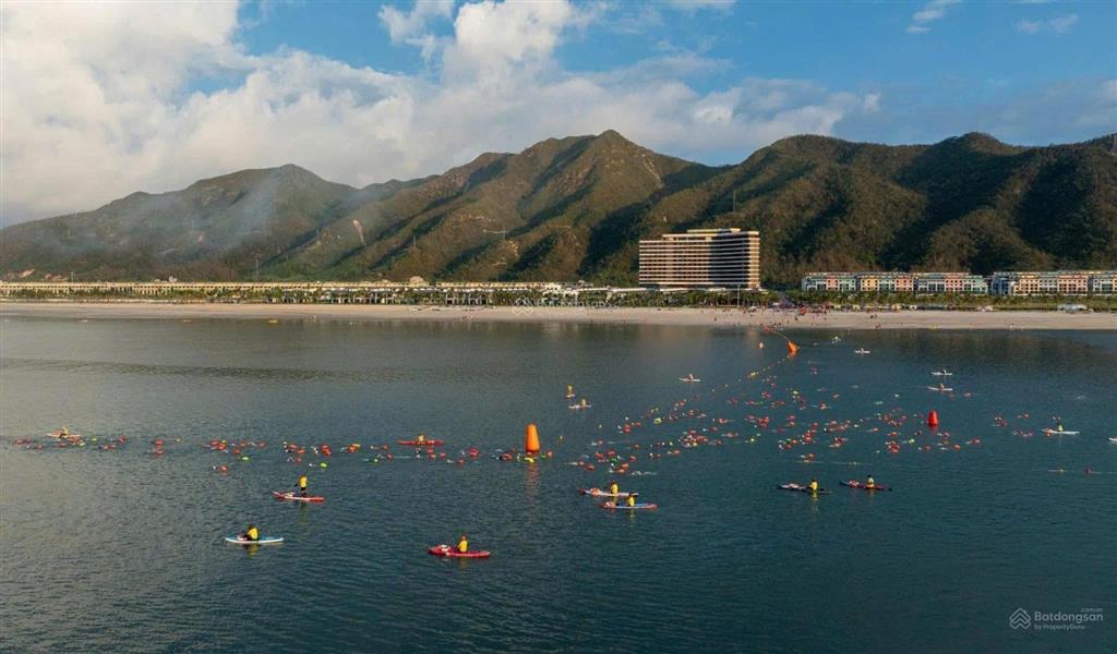 Biệt thự biển full giá chỉ 6 tỷ, sẵn sàng sang tên và đưa vào khai thác