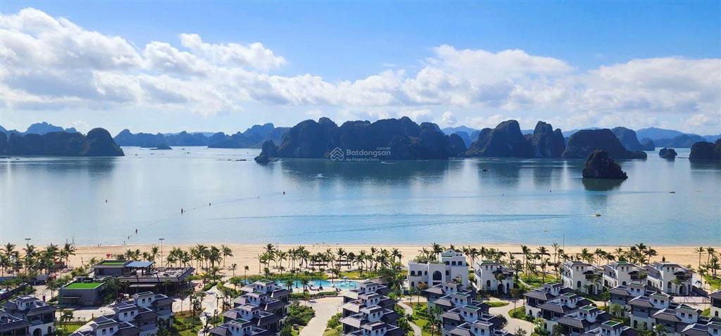 Biệt thự biển full giá chỉ 6 tỷ, sẵn sàng sang tên và đưa vào khai thác