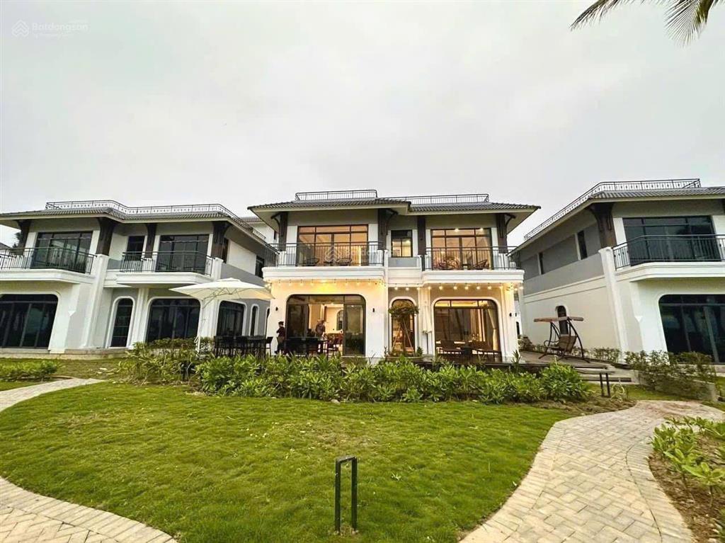 Biệt thự biển full giá chỉ 6 tỷ, sẵn sàng sang tên và đưa vào khai thác